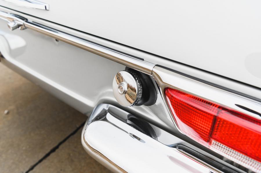 Детали экстерьера Mercedes-Benz 280 SL (W113) 1969 года  (EU) (фото 30 из 141)